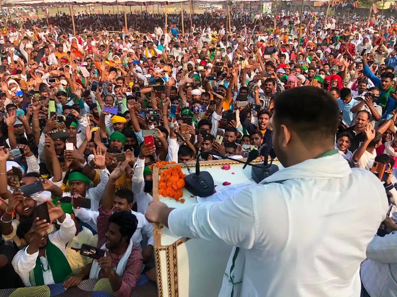 'MY' के साथ-साथ 'BAAP' की भी पार्टी है राजद, जन विश्वास यात्रा में जमकर गरजे तेजस्वी यादव