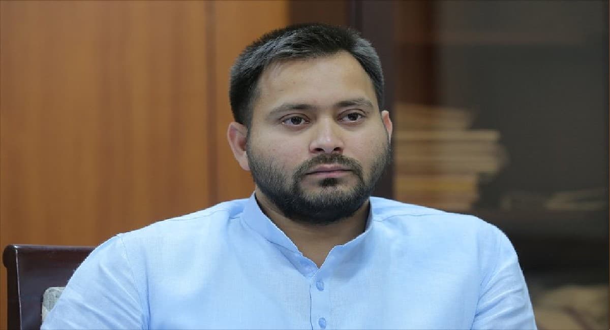 Bihar Sarkari Job: तेजस्वी यादव का सरकारी नौकरी पर स्टैंड, कहा- ज्यादा से ज्यादा लोगों को दी जाएगी रोजगार