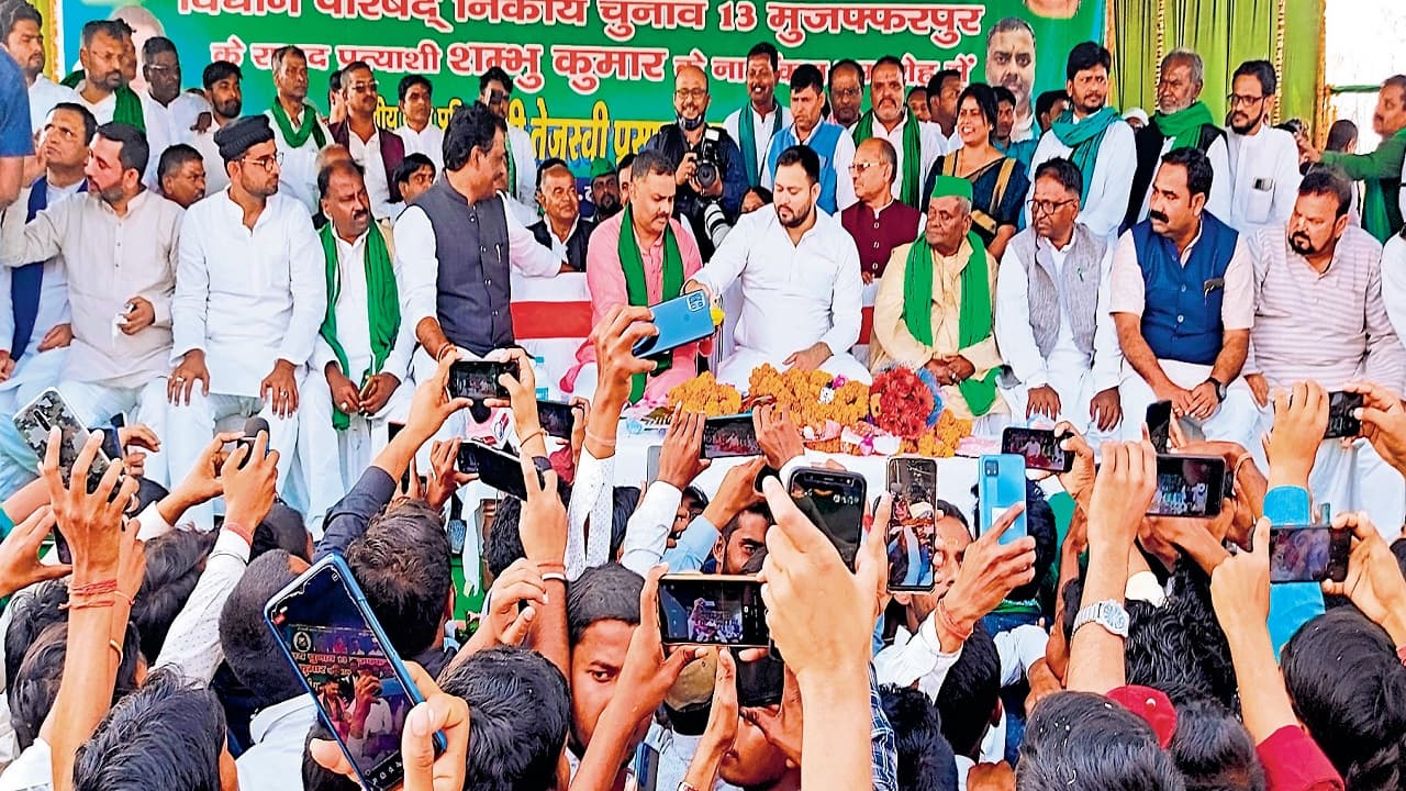 तेजस्वी भूमिहार समेत सवर्णों को साधने में खुलकर लगे, MY से आगे अब A 2 Z के फार्मूले पर राजद की तैयारी