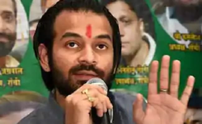 जगदानंद सिंह को तेजप्रताप यादव ने कहा 'हिटलर', राजद का सियासी तापमान उबाल पर...