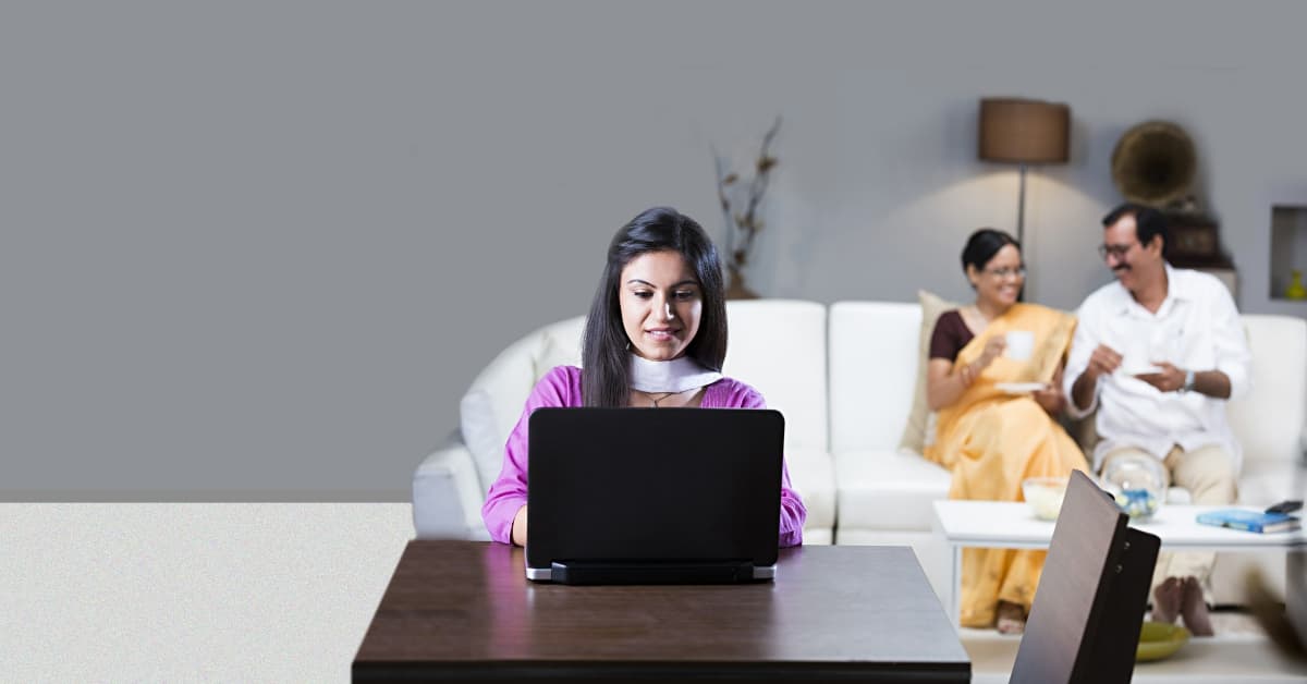 फैमिली हेल्थ इंश्योरेंस प्लान खरीदने से पहले इन 10 बातों को हमेशा ध्यान में रखें