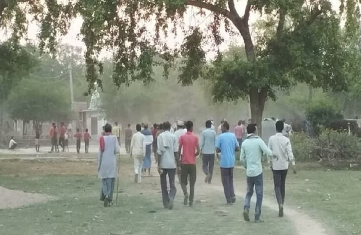 UP News: हरदोई के गांव में घुसे तेंदुआ का आतंक, 12 लोग घायल, दहशत के बीच वन विभाग की टीम पहुंची पकड़ने