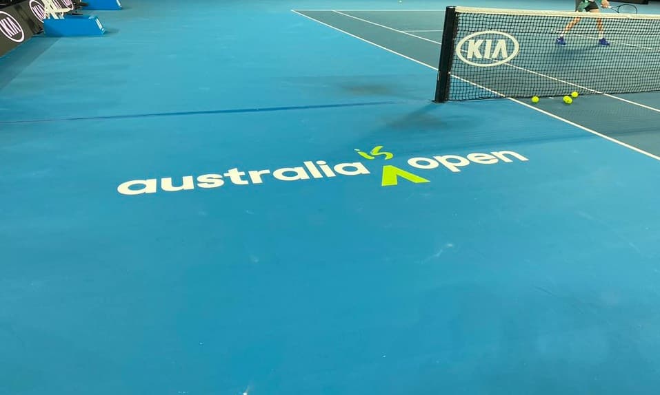 कोविड-19 के भेंट चढ़ सकता है ऑस्ट्रेलियाई ओपन, हो सकता है रद्द