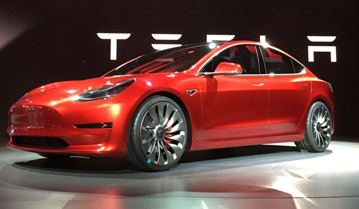 EMP स्कीम ने Tesla के लिए भारत में खोल दिए दरवाजे, जल्द होगी एंट्री EMP स्कीम ने Tesla के लिए भारत में खोल दिए दरवाजे, जल्द होगी एंट्री