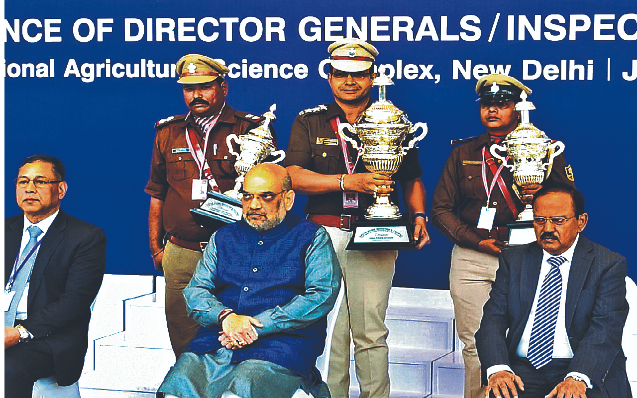 Odisha : अस्का को देश के सर्वश्रेष्ठ थाना का पुरस्कार, IGP सम्मेलन में मिली ट्रॉफी