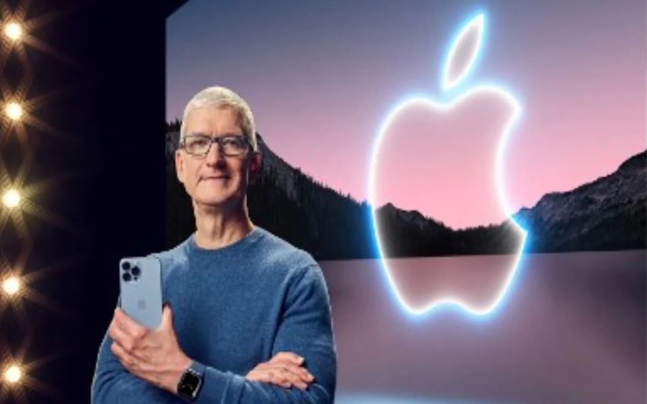 Apple Bets On AI