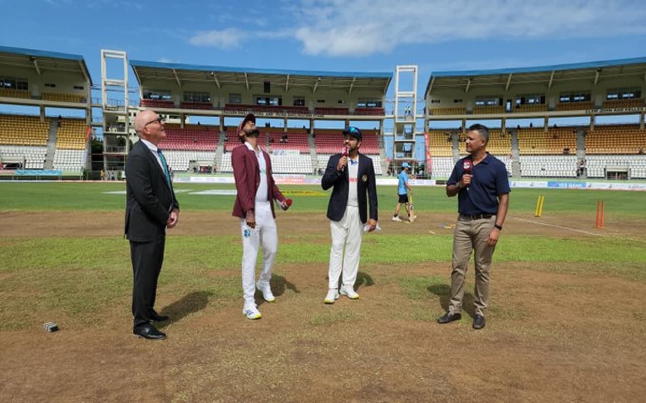 IND vs WI, 1st Test: वेस्टइंडीज ने टॉस जीतकर बैटिंग का किया फैसला, ईशान किशन और जायसवाल ने किया टेस्ट डेब्यू