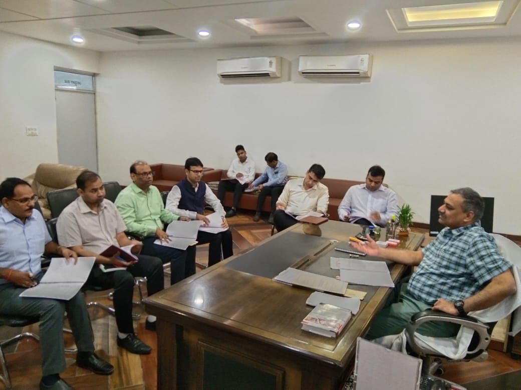 UP News : अलीगढ़  में सिटी बस सेवा का दायरा बढ़ाने से पहले होगा पब्लिक सर्वे