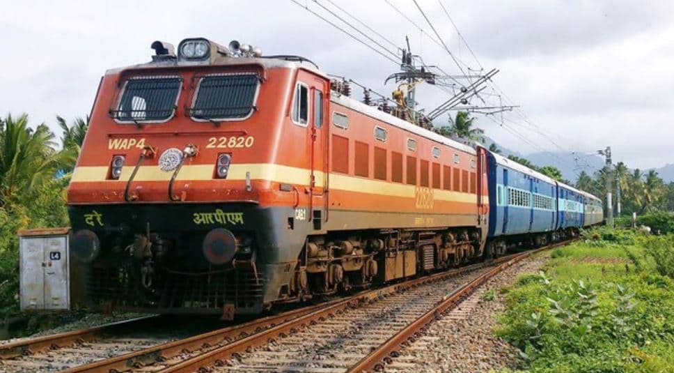 यात्रीगण कृपया ध्यान दें! डाल्टनगंज से होकर चलने वाली कई ट्रेनें रहेंगी रद्द, देखें पूरी लिस्ट