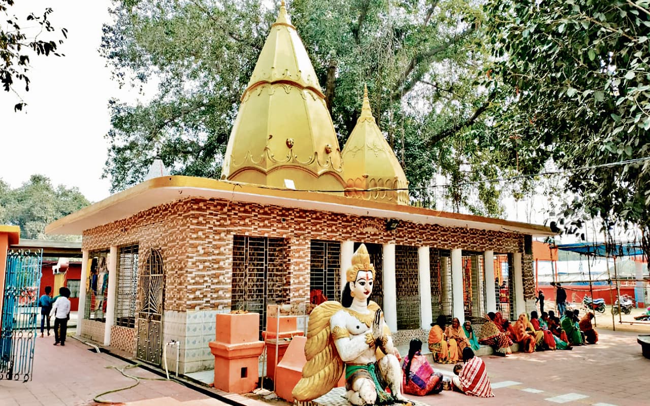 Mahashivratri 2023: दुमका के इस शिव मंदिर की क्या है खासियत, दूर-दूर से दर्शन करने आते हैं श्रद्धालु