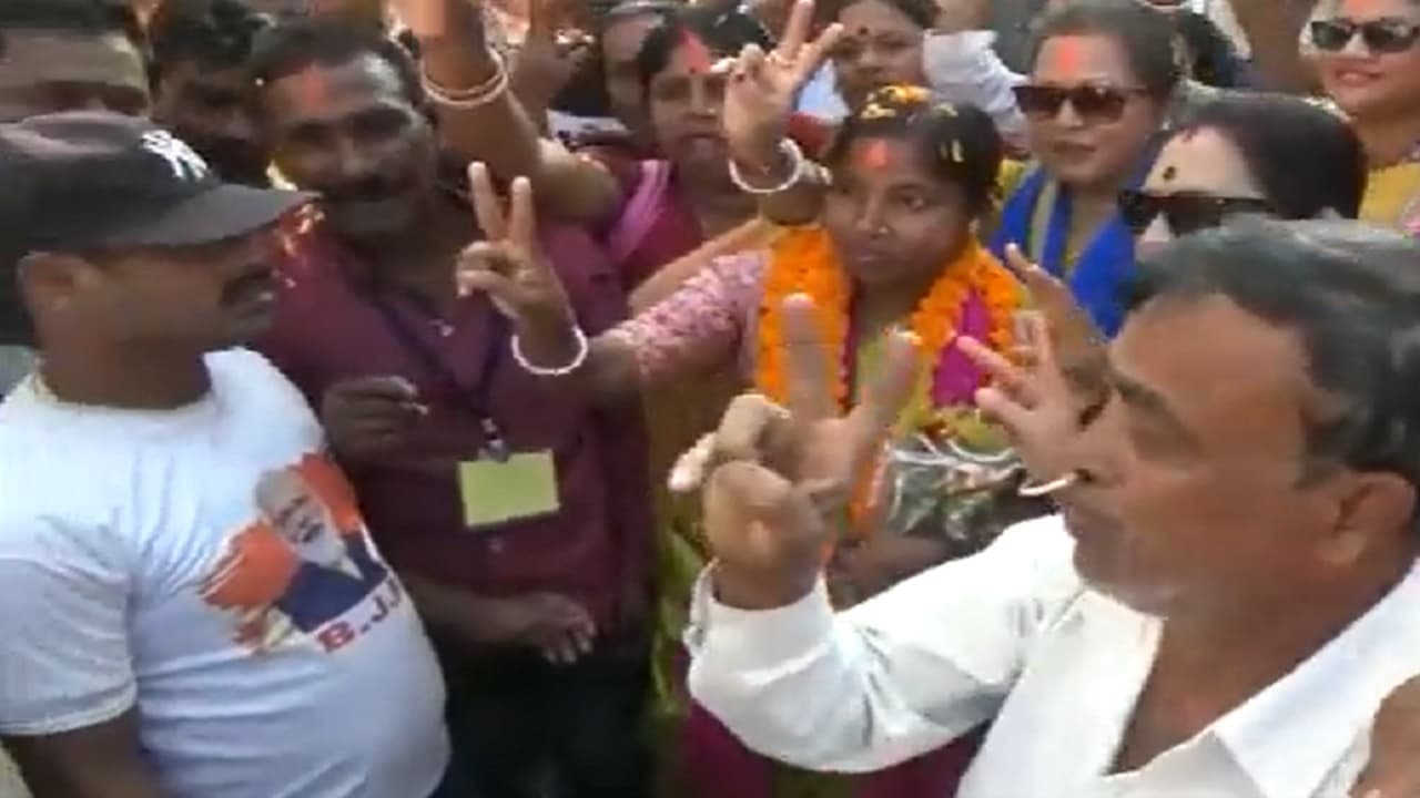 Tripura Civic Polls: त्रिपुरा निकाय चुनाव में बीजेपी की जबरदस्त जीत, कार्यकर्ताओं ने मनाया जश्न
