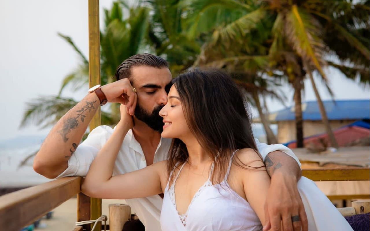 Khatron Ke Khiladi 12 विनर तुषार कालिया की मंगेतर है बेहद हसीन, किसी एक्ट्रेस से नहीं है कम