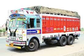 30 टन चावल ले जा रहा ट्रक पकड़ाया, निजी बोरा में डालकर जिले के बाहर बेचने की थी तैयारी