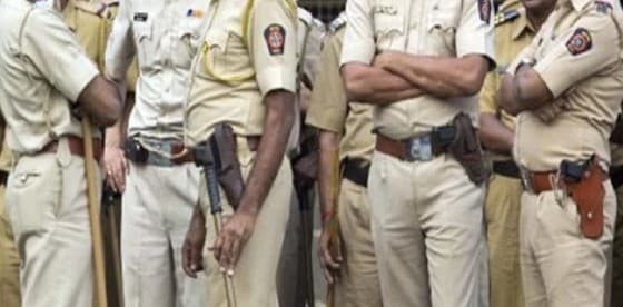 सहायक पुलिस के जवानों की पदयात्रा रोकी गयी