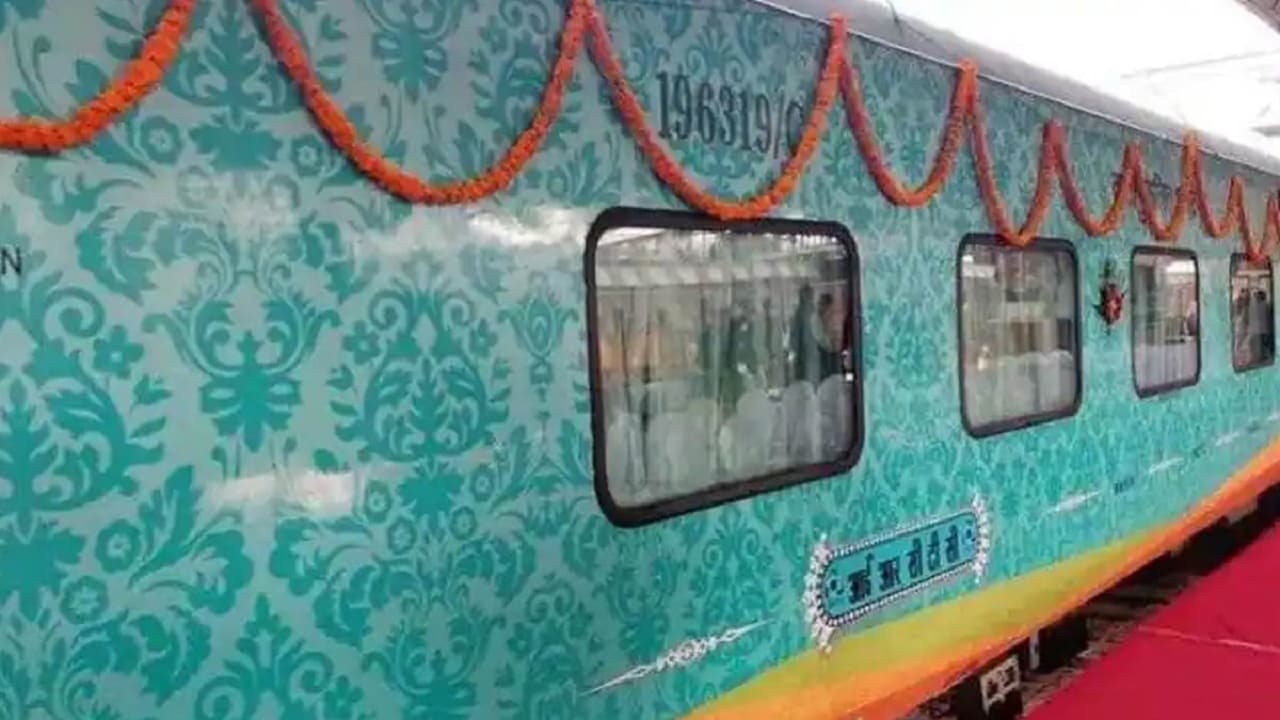 तीर्थ कराने बिहार से अगले महीने चलेगी दर्शन पर्यटक ट्रेन, IRCTC करेगा 10 दिन और 11 रात का पूरा इंतजाम