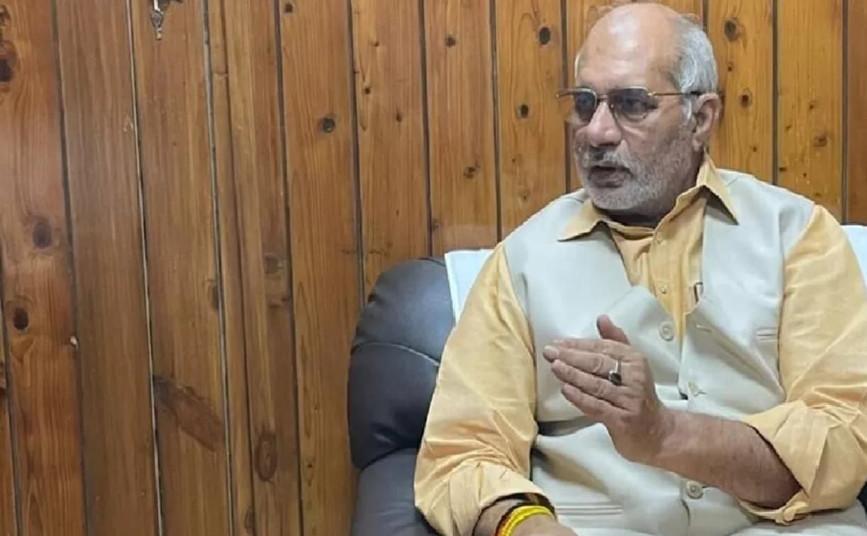 Viral: एक शादी ऐसी भी... जुड़वा बहनों को रहना था साथ इसलिए एक ही शख्स से रचाई शादी