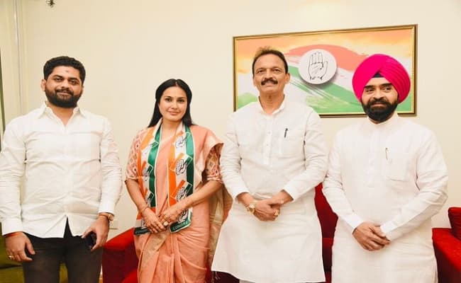 अभिनेत्री काम्या पंजाबी ने राजनीति में शुरू की नई पारी, कांग्रेस में हुई शामिल