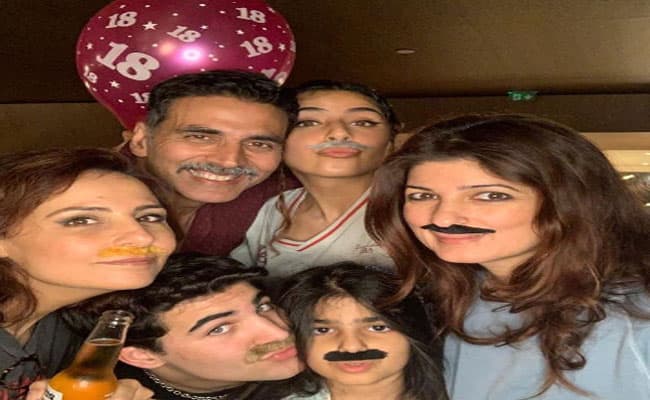 बेटे आरव के 18वें जन्मदिन पर भावुक हुईं ट्विंकल खन्ना, सोशल मीडिया पर कही अपने दिल की बात