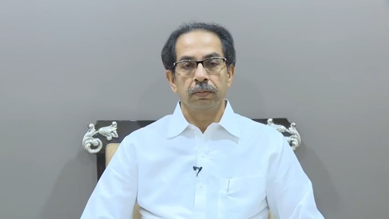 महाराष्ट्र के राज्यपाल और सरकार के बीच बढ़ी तनातनी, उद्धव ठाकरे ने राजभवन के अधिकारियों पर लगाया लापरवाही का आरोप