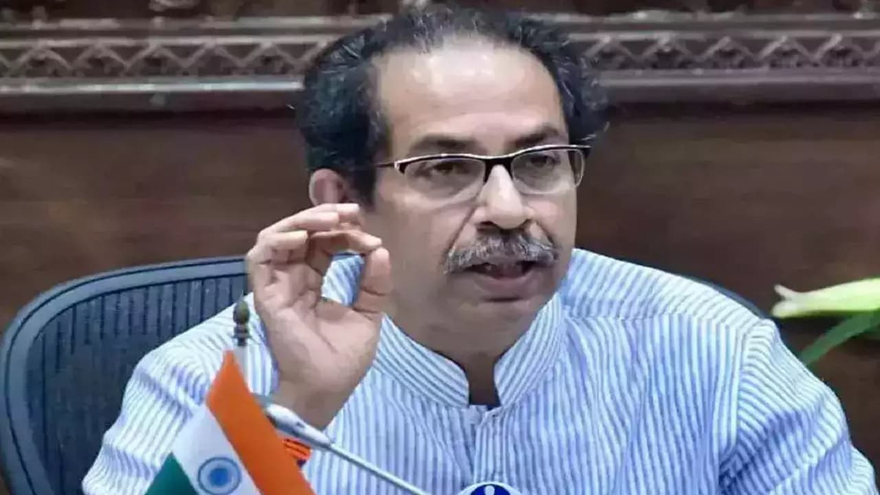 Maharashtra Political Crisis: जानिए क्यों बिखर रहा महा विकास अघाड़ी, तो फिर से बनेगी बीजेपी की सरकार!