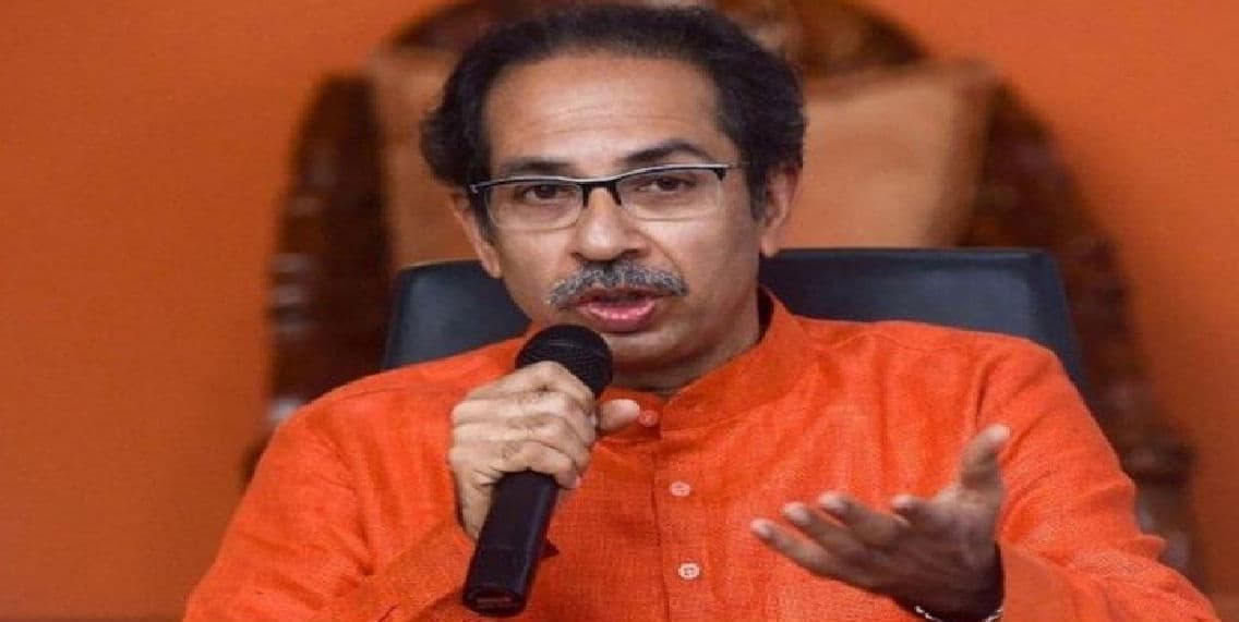 Palghar Mob Lynching : उद्धव ने शाह से किया अनुरोध, भीड़ हत्या को सांप्रदायिक रंग देने वालों के खिलाफ करें कार्रवाई