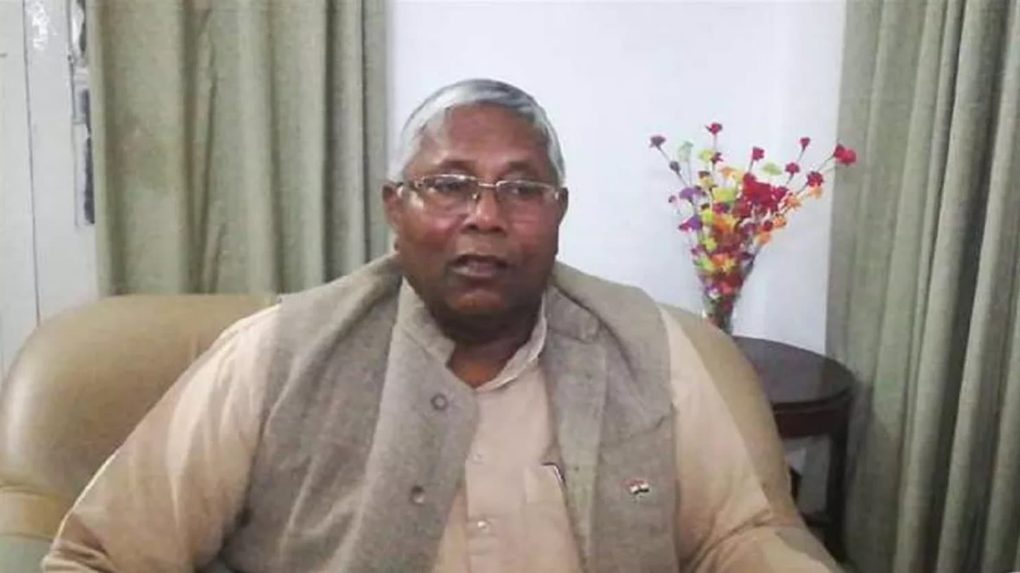 राजद नेता उदय नारायण ने सीएम पर साधा निशाना, कहा- अभी बिहार में लंगड़ी सरकार, तेजस्वी खुलकर नहीं ले रहे फैसला