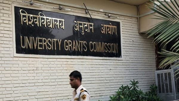 UGC का नया आदेश, कॉलेज के सेमिनार और कार्यक्रम में मिलेगा यह तोहफा; खादी से खास कनेक्शन