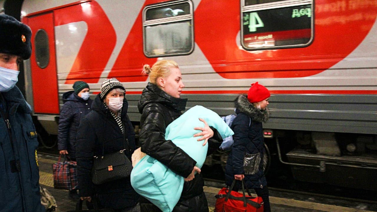 यूक्रेन संकट पर रूस को समर्थन देने से कतरा रहा करीबी दोस्त चीन, पश्चिमी देशों की प्रतिबंध की चेतावनी