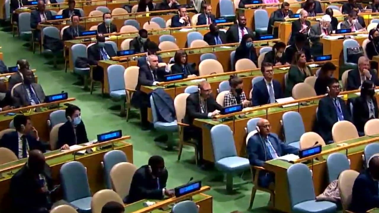 संयुक्त राष्ट्र महासभा ने रूस को मानवाधिकार परिषद से किया निष्कासित, भारत ने नहीं किया वोट