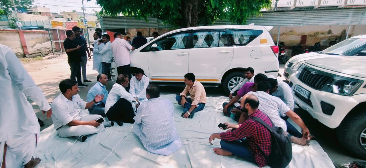 Exclusive: अलीगढ़ के डिग्री कॉलेजों की एसोसिएशन ने दिया कुलपति को 18 लाइन का ज्ञापन, 15 शब्द मिले गलत