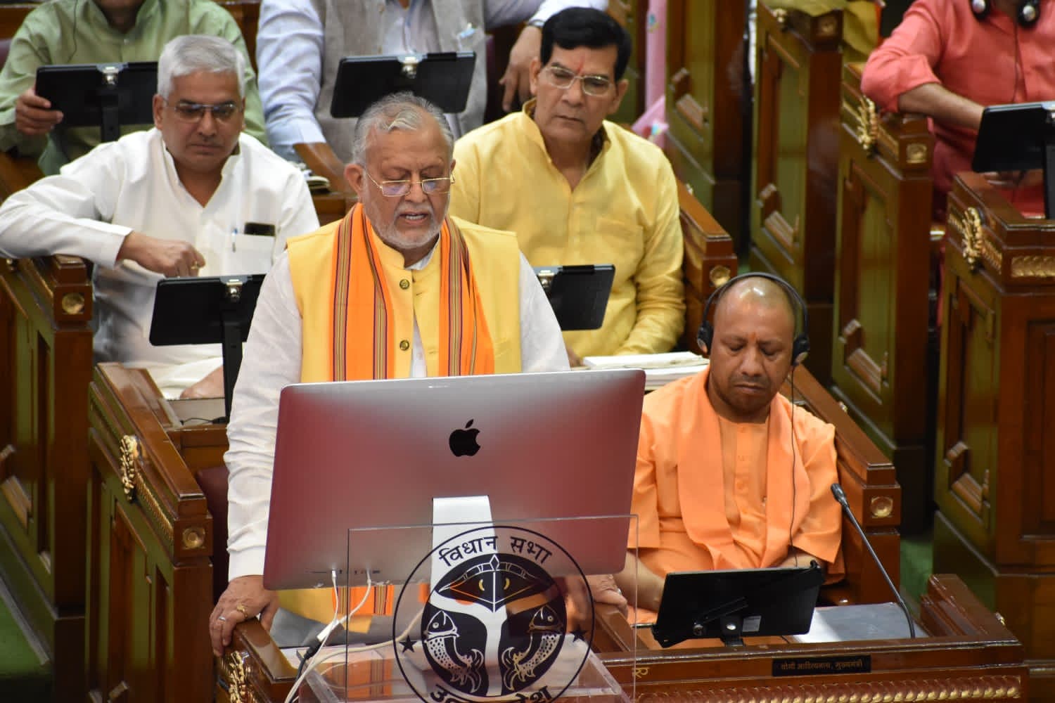 UP Budget 2023:  योगी 2.0 सरकार की पिछले बजट की कई योजनाएं फाइलों में, घोषणा के बावजूद नहीं उतरीं जमीन पर