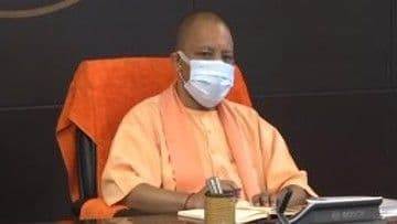 UP Election 2022 से पहले सीएम योगी का बड़ा फैसला, कोविड महामारी एक्ट में दर्ज मुकदमे लिए जाएंगे वापस