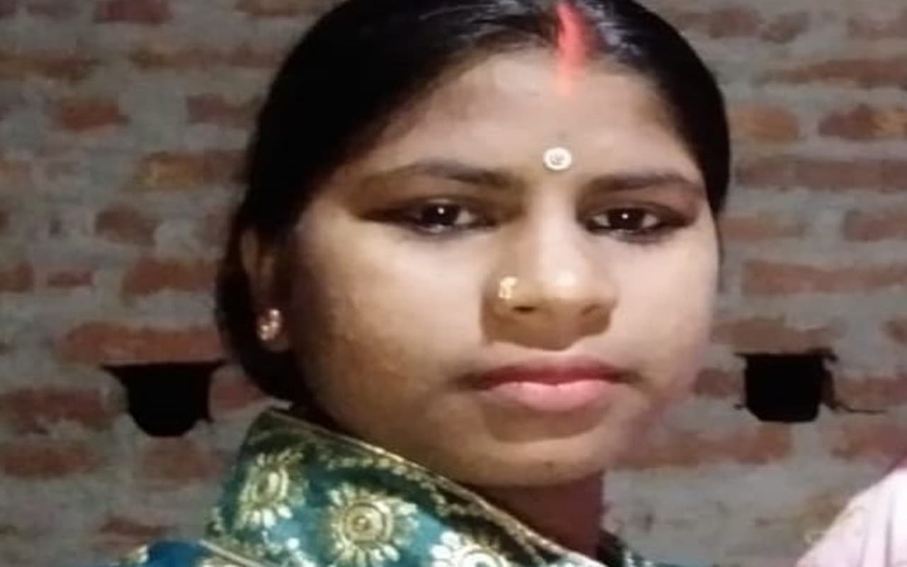 झारखंड: ससुरालवालों ने की हैवानियत की हद पार, मासूम बच्ची के साथ मां को मारकर दफनाया, नरकंकाल बरामद