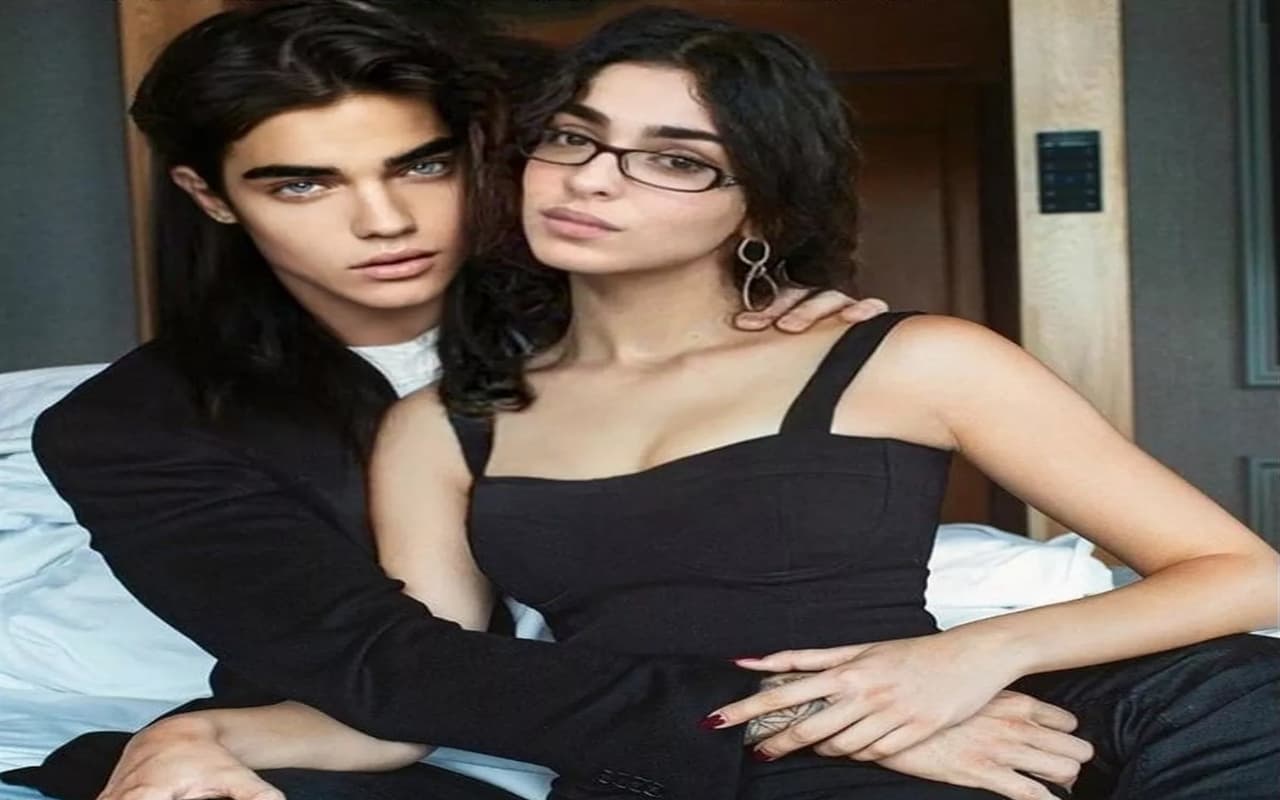 2 बच्चों की मां ने खुद बनाया अपने लिए पति! शादी रचाकर बोली- दिन-रात करता है बेपनाह प्यार