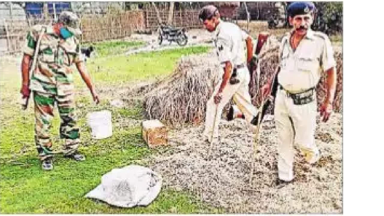 गोपालगंज में उत्पाद विभाग ने मारा छापा, धधकती मिली शराब की भट्ठी, तस्कर और माफिया फरार