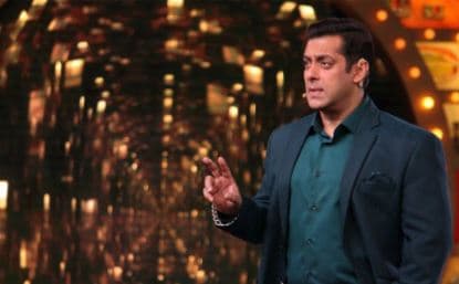 अनन्या पांडे से मिलने गुलदस्ता लेकर पहुंचे ईशान खट्टर! ट्रोल्स बोले- कहा होगा कि मेरा नाम NCB को मत बोलना