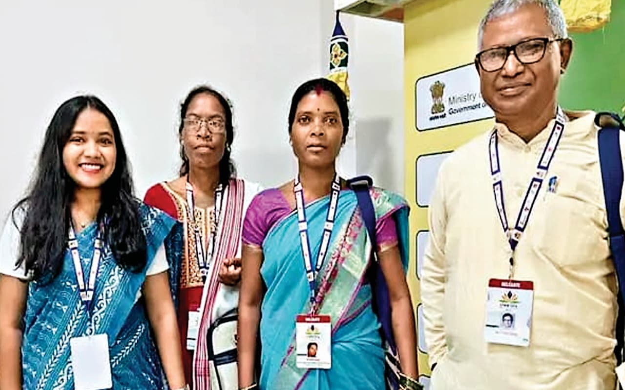 अंतरराष्ट्रीय साहित्य महोत्सव में आज असुरी गीत गायेंगी झारखंड की असिंता असुर