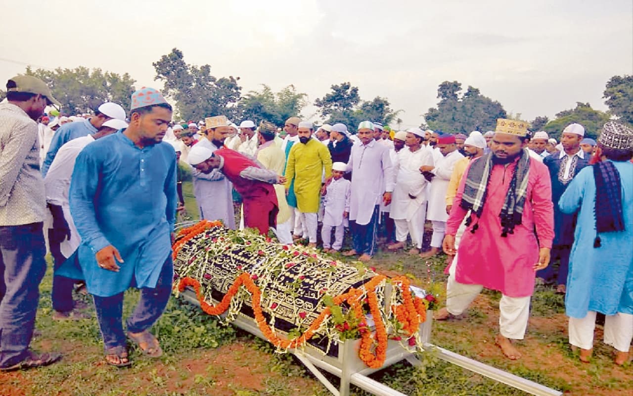 बोकारो मुहर्रम जुलूस हादसा: सीएमडी ने समीक्षा का दिया निर्देश, गांव में अब भी मातम का माहौल