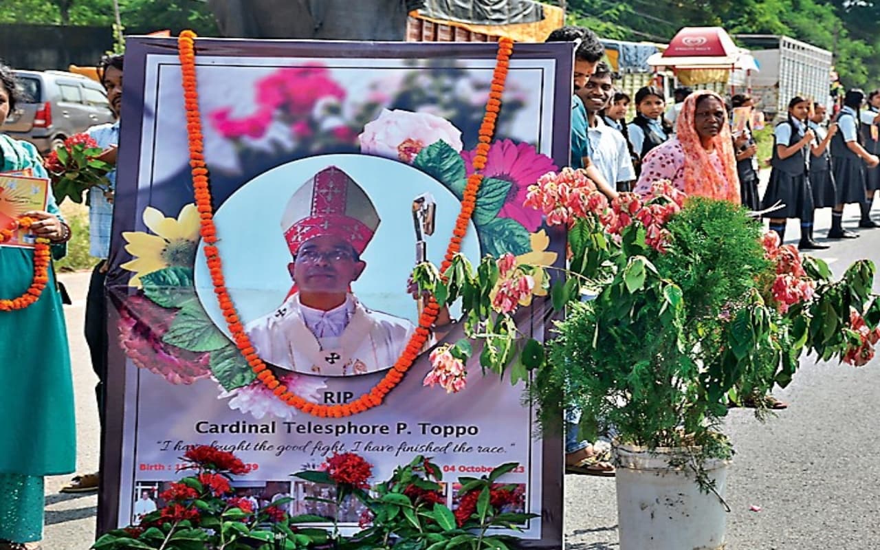 लेडियानी बेदी में दफन होनेवाले चौथे आर्चबिशप होंगे कार्डिनल तेलेस्फोर पी टोप्पो, आज होगा अंतिम संस्कार