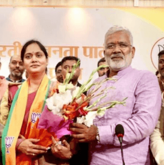 बीजेपी में शामिल होने के बाद पहली बार आजमगढ़ पहुंचीं वंदना सिंह, बोलीं- सीएम योगी ने UP में गुंडाराज खत्म किया