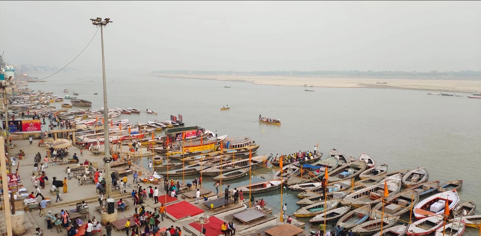 Varanasi Tent City: वाराणसी में रेत पर बसेगा टेंट सिटी, नवरात्रि से शिवरात्रि तक मिलेगी ये सुविधा Varanasi Tent City: वाराणसी में रेत पर बसेगा टेंट सिटी, नवरात्रि से शिवरात्रि तक मिलेगी ये सुविधा