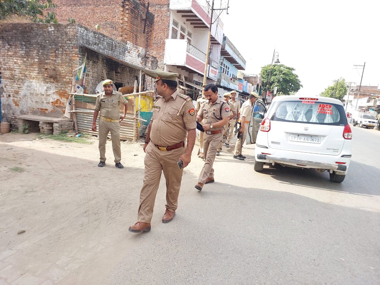 वाराणसी में बाइक सवार बदमाशों ने बड़े वारदात को दिया अंजाम, ड्राइवर और खलासी को मारी गोली