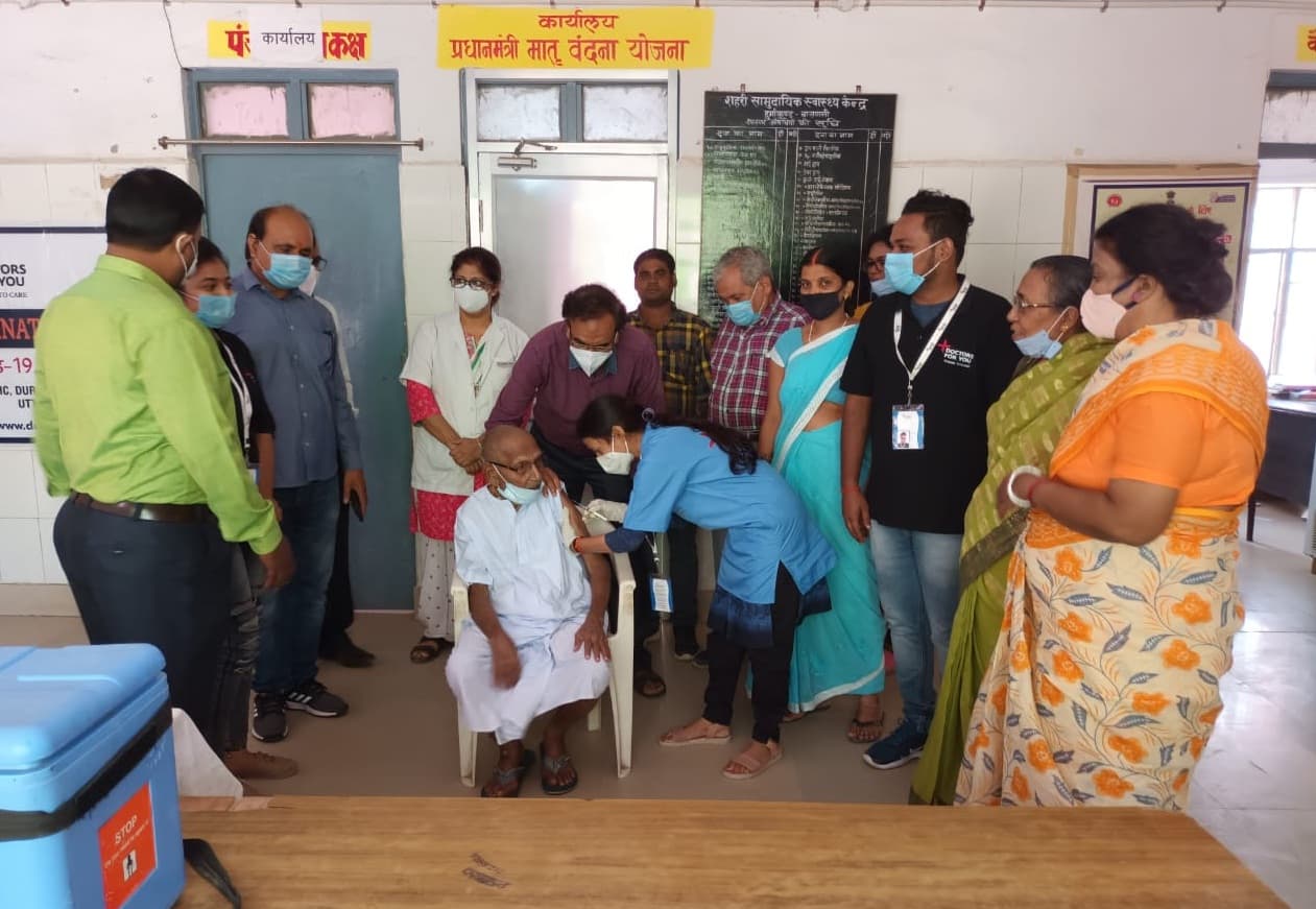 12+ के लिए जायडस कैडिला ने पेश की जायकोव-डी वैक्सीन, कीमत को लेकर सरकार से चल रही बातचीत, जानें कीमत