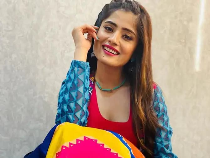 Vaishali Thakkar केस में चौंकाने वाला खुलासा, शादीशुदा पड़ोसी करता था परेशान, तंग आकर उठाया इतना बड़ा कदम Vaishali Thakkar केस में चौंकाने वाला खुलासा, शादीशुदा पड़ोसी करता था परेशान, तंग आकर उठाया इतना बड़ा कदम