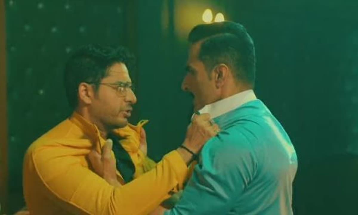 Anupamaa Twist: मालविका को लेकर अनुज और वनराज में होगी जमकर लड़ाई, अनुपमा के लाइफ में आएगी बड़ी टेंशन