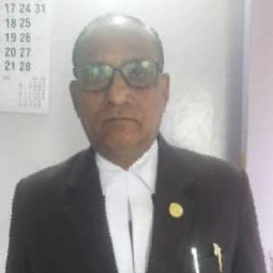 Varanasi News: वाराणसी में पुलिस और बदमाशों के बीच मुठभेड़, दो ढेर, एक फरार, सिपाही को भी लगी गोली