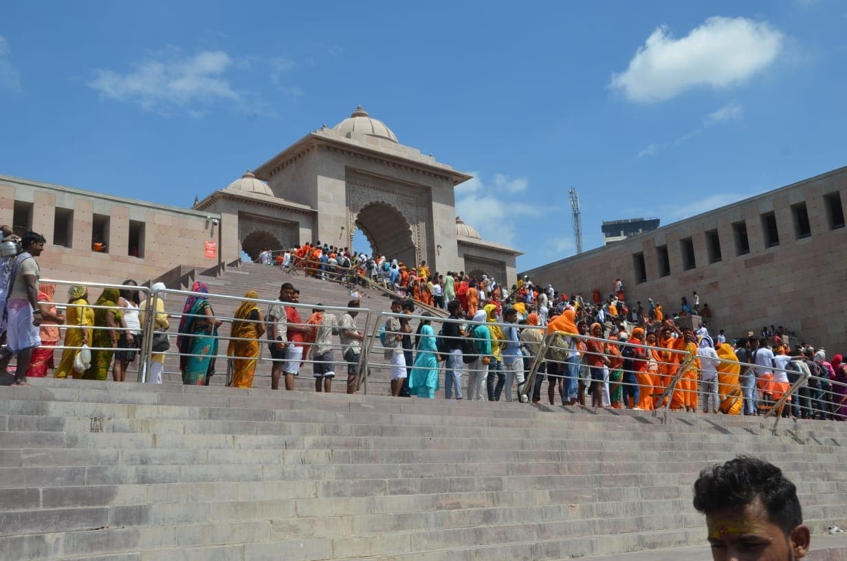 काशी विश्वनाथ धाम की हर एक्टिविटी पर पिनाक भवन से रखी जाएगी नजर, हाईटेक उपकरणों से लैस होंगे सुरक्षाकर्मी