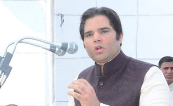 योगी सरकार के नाइट कर्फ्यू पर वरुण गांधी का सवाल, चुनावी रैली कर कोरोना कंट्रोल का ये कौन सा फॉर्मूला?