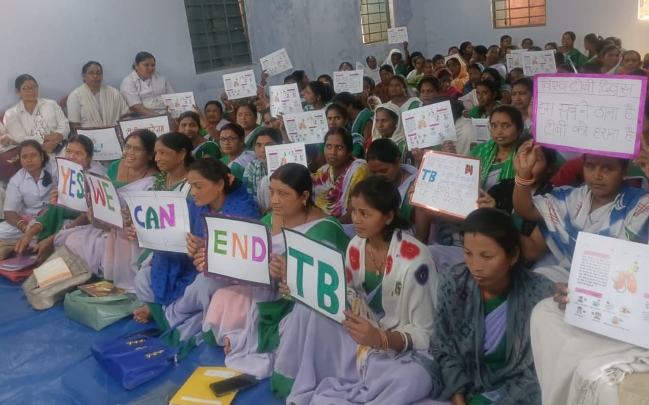 विश्व टीबी दिवस आज, सरायकेला खरसावां में दवा खाकर स्वस्थ हो रहे टीबी पीड़ित