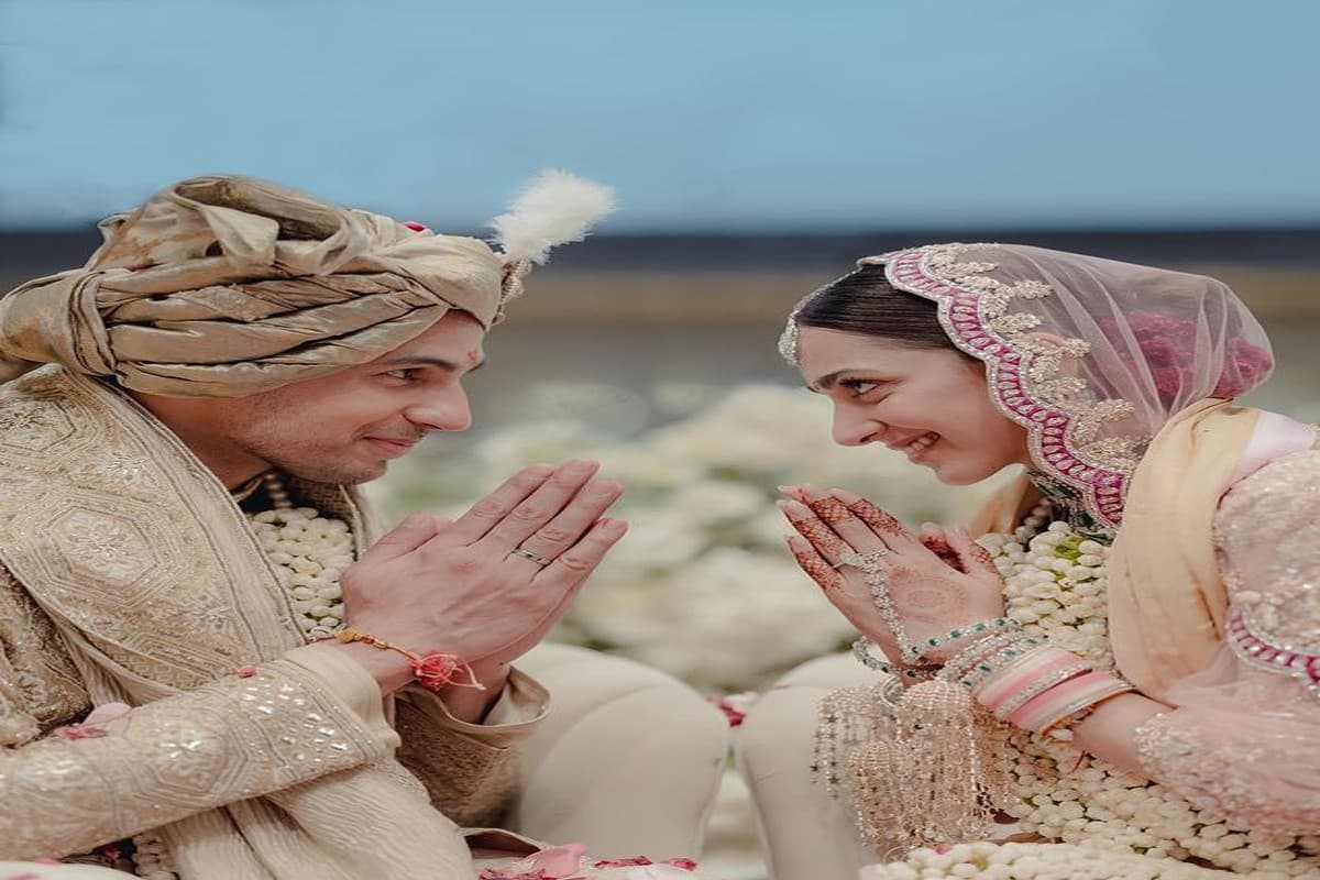 Sidharth-Kiara Wedding: हमेशा के लिए एक-दूजे के हुए सिद्धार्थ-कियारा, सामने आई शादी की फोटोज